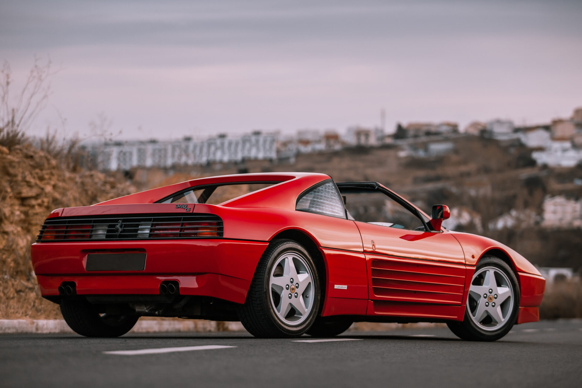 Ferrari 348 TS - Restauration partielle après 10 ans dans une grange